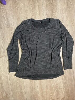 💜3/$25💜 Champion Charcoal Grey Sweatshirt XL